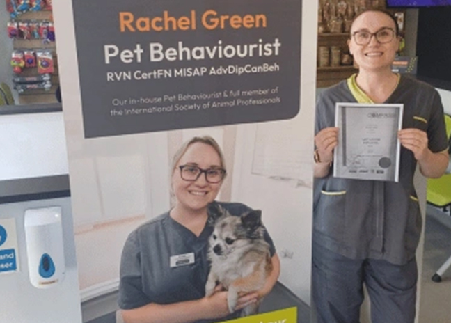 Rachel Green achieves her Level 6 Advanced Diploma in Applied Animal Behaviour